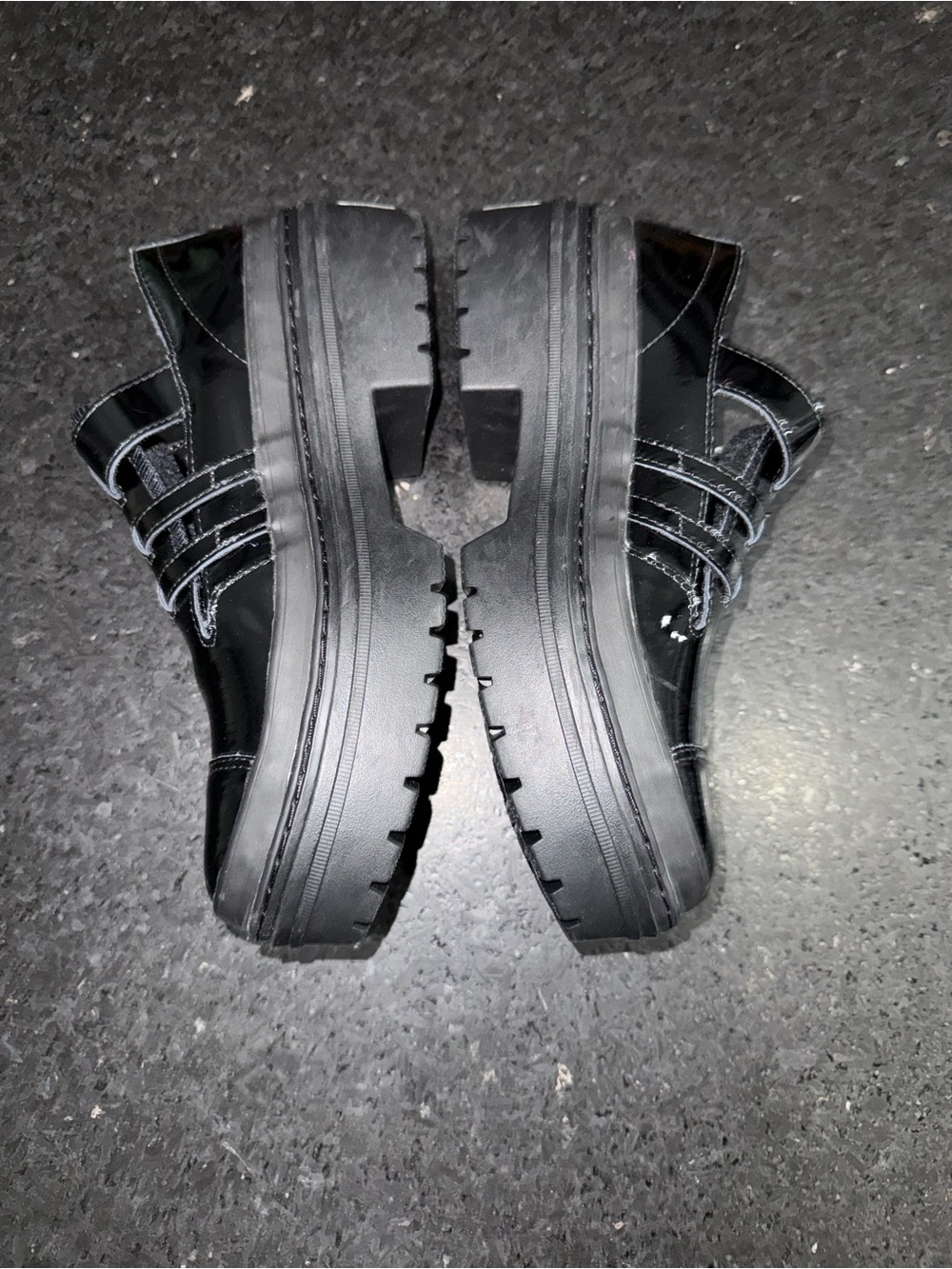 NEW CONVERSE BLACK PATENT CHUCK TAYLOR ALL STAR LUGGED HEEL MARY JANE PLATFORM 8 - Picture 7 of 14